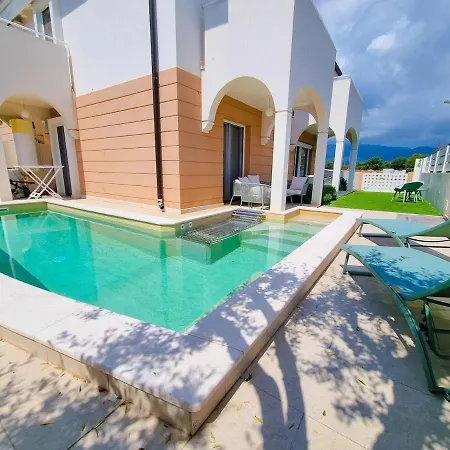 Apartment Calypso Luxury Pool&spa Pula