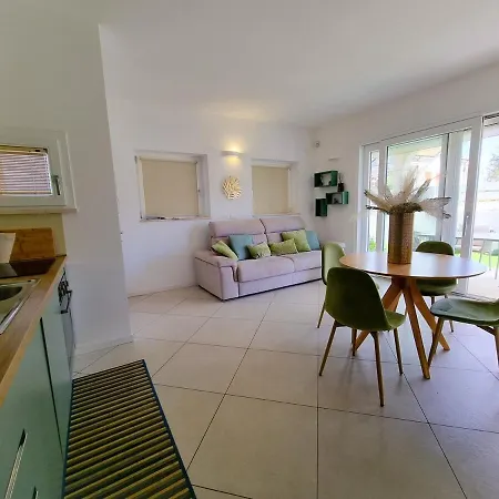 Calypso Luxury Pool&spa