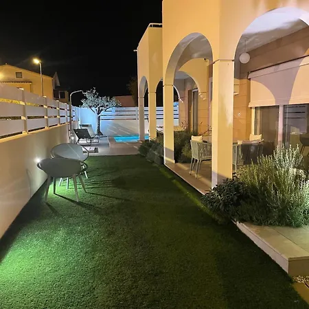 Calypso Luxury Pool&spa